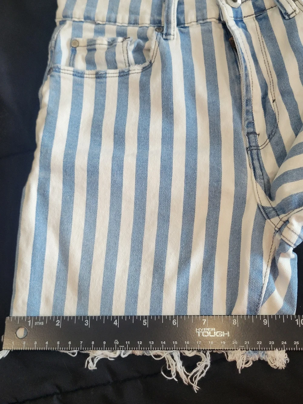 Kensie Blue & White Striped Distressed The 